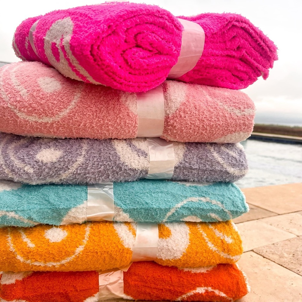 Luxe Smiley Face Blankets in Light Pink and Lilac!  One of each color! BFD feels